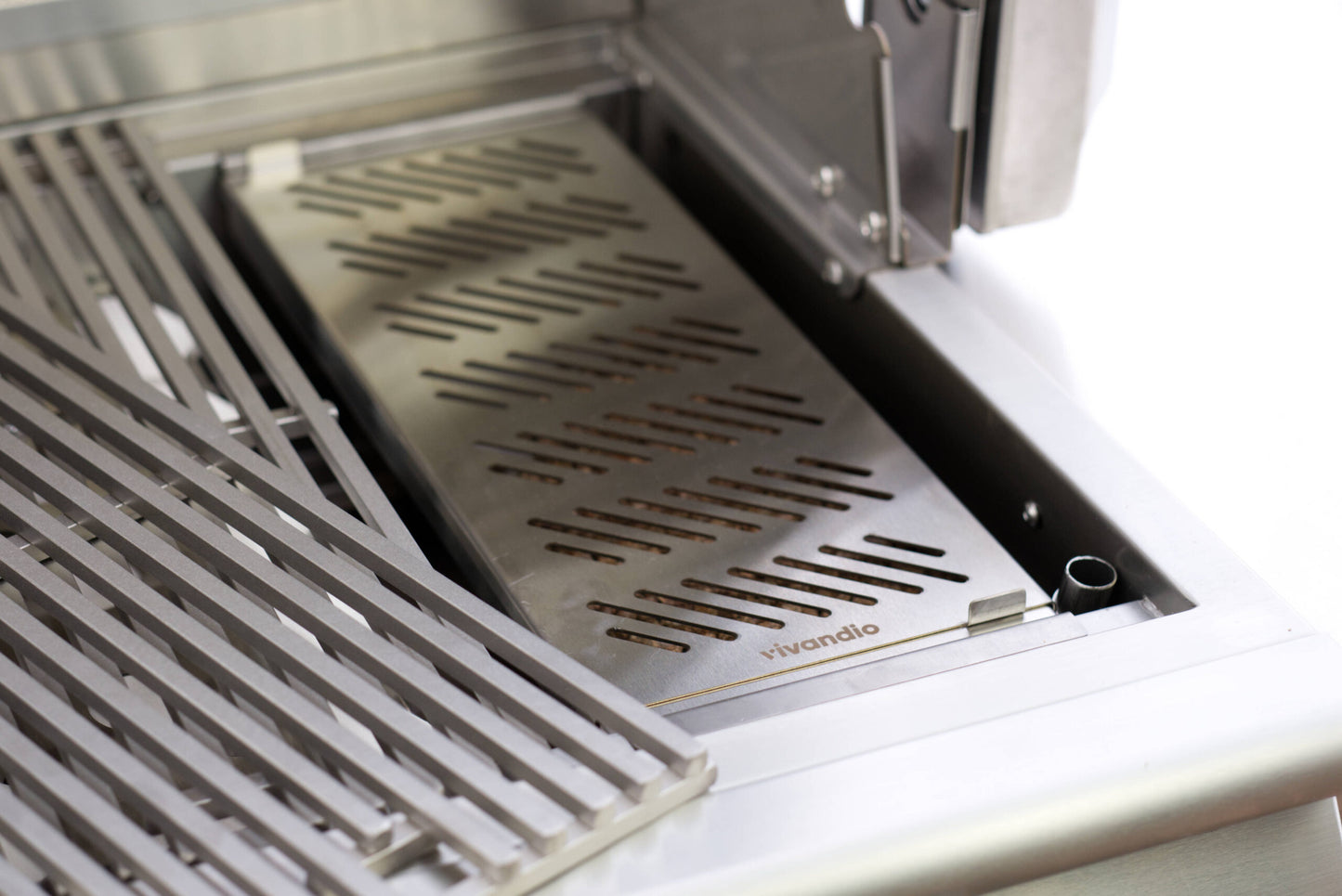 Vivandio FyreX gasgrill i rustfrit stål: med skabe, hjul og sideborde