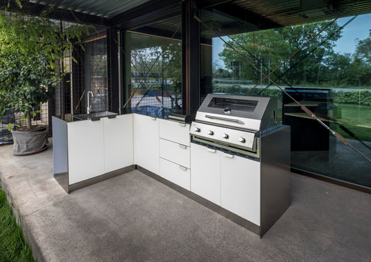 Porta Maggiore udekøkken med gasblus, håndvask og indsats til gasgrill