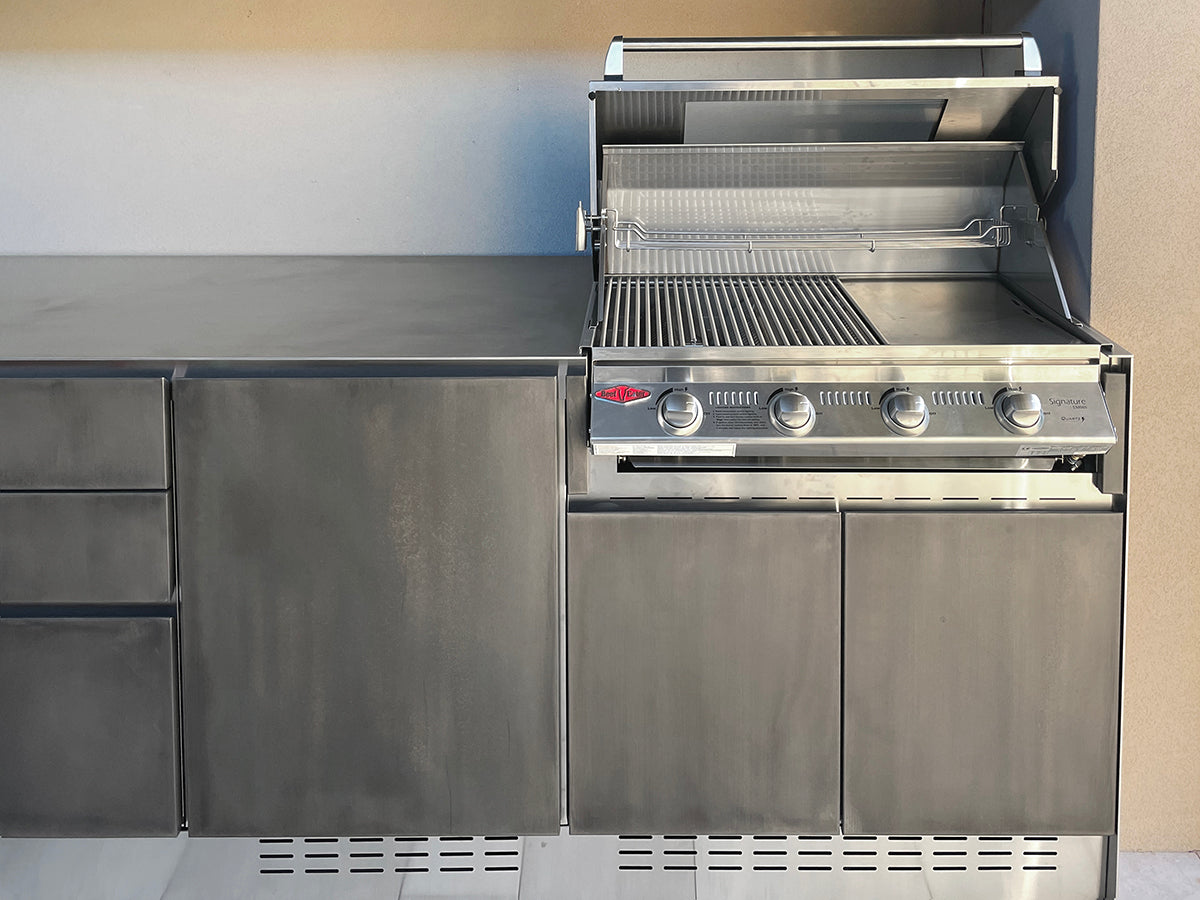 Via Nolfi 530 udekøkken med vask, gasblus, god arbejdsplads og indsats til grill